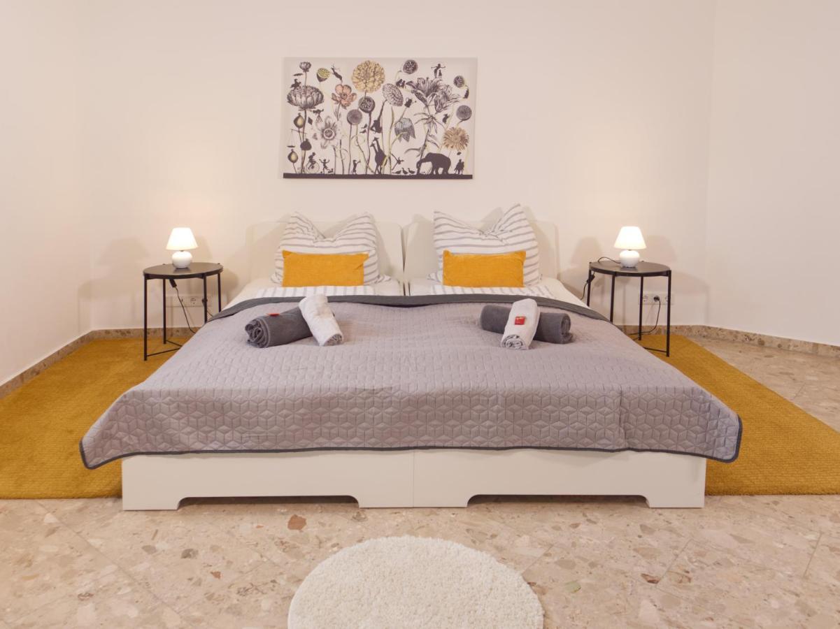 Bohnapartments Elisa - Wohlfuehlapartment Mit 2 Gratis Parkplaetzen Und 3 Schlafzimmern - Wlan - Vollausstattung إرفورت المظهر الخارجي الصورة