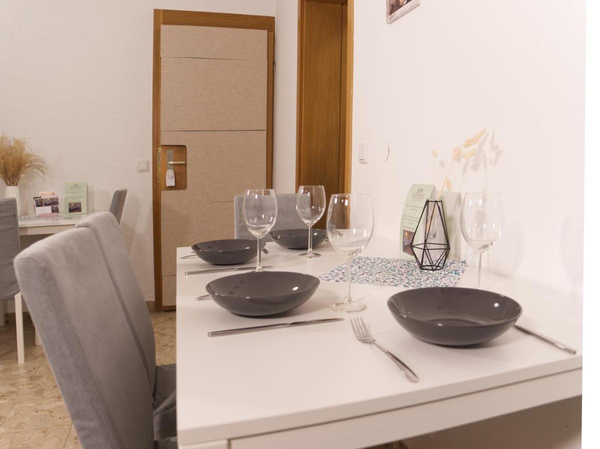 Bohnapartments Elisa - Wohlfuehlapartment Mit 2 Gratis Parkplaetzen Und 3 Schlafzimmern - Wlan - Vollausstattung إرفورت المظهر الخارجي الصورة