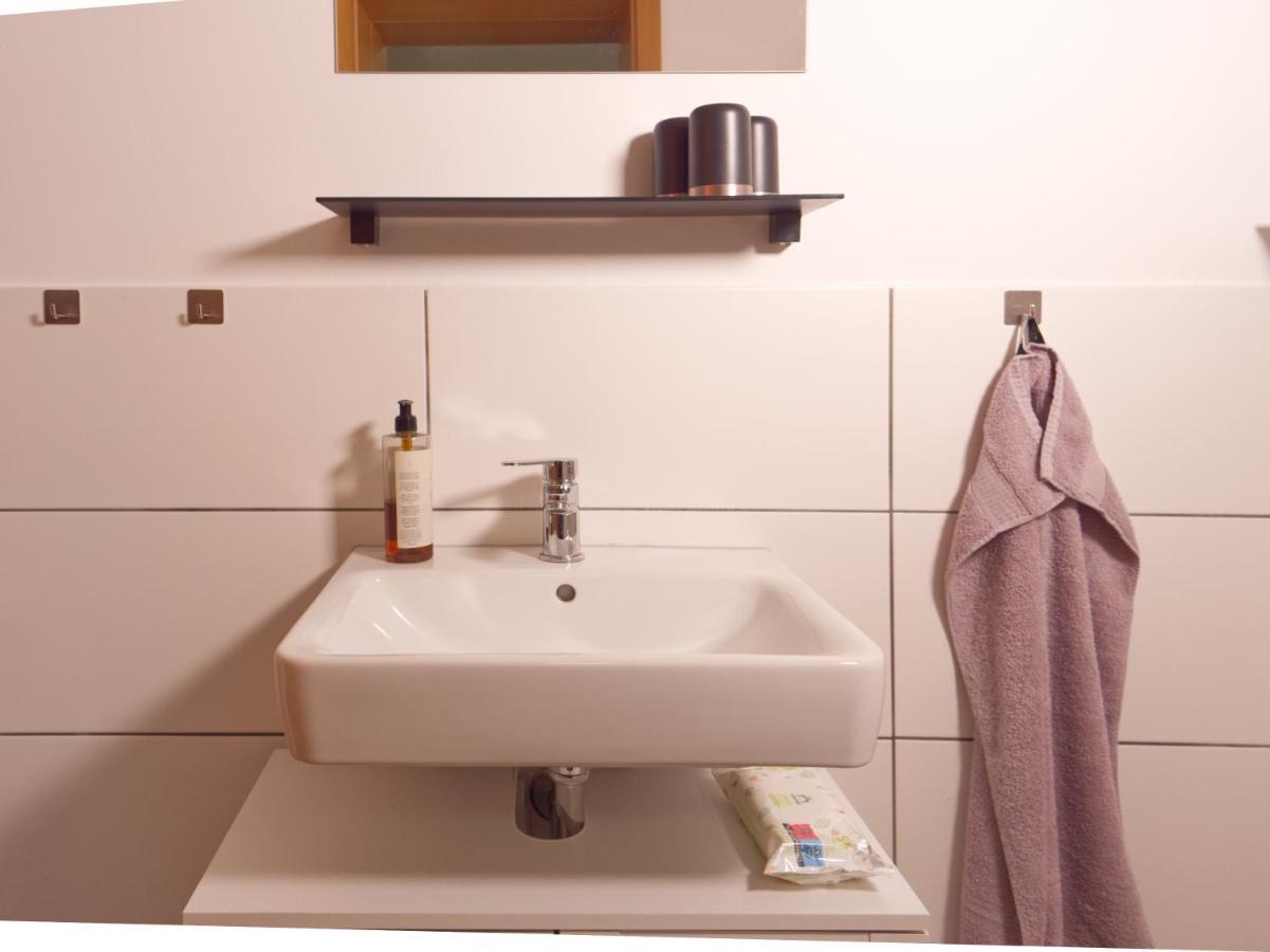 Bohnapartments Elisa - Wohlfuehlapartment Mit 2 Gratis Parkplaetzen Und 3 Schlafzimmern - Wlan - Vollausstattung إرفورت المظهر الخارجي الصورة